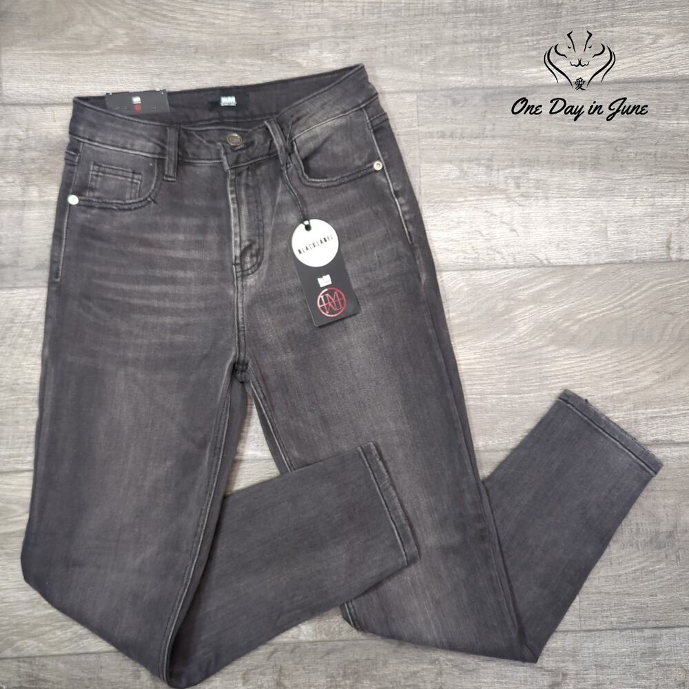 I&M Juniors Black Label High Rise Relaxed Skinny Jeans Size 5